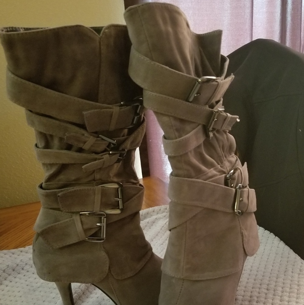 Womens shoes